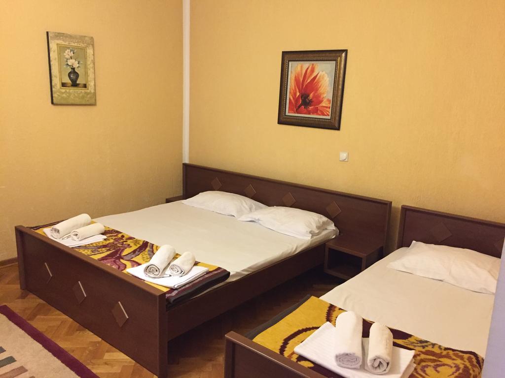 Firenze Apartments Ulcinj Esterno foto